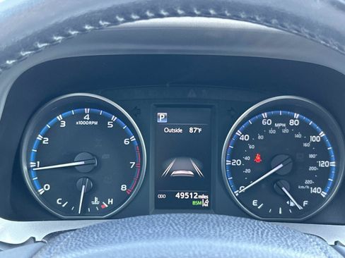 Used 2018 Toyota RAV4 Adventure AWD/4WD image 23
