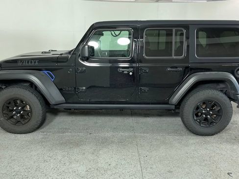 Used 2021 Jeep Wrangler Unlimited Sport AWD/4WD image 6