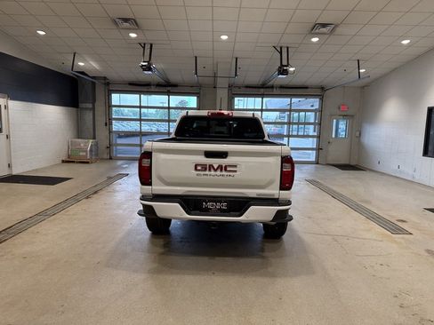 New 2025 GMC Canyon Elevation w/ Convenience Package image 7