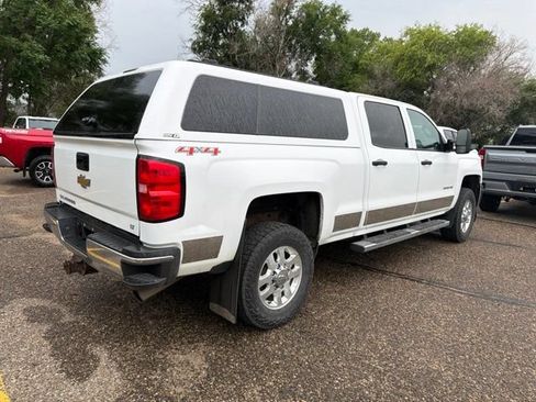 Used 2015 Chevrolet Silverado 2500 LT w/ LT Convenience Package AWD/4WD image 9