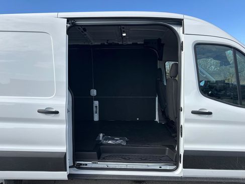 New 2026 Ford Transit 250 148 Medium Roof w/ Load Area Protection Package image 7