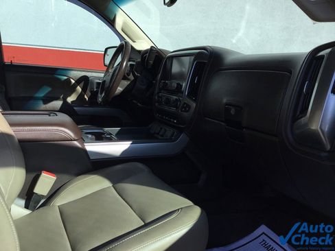 Used 2016 Chevrolet Silverado 2500 LTZ w/ LTZ Plus Package image 43