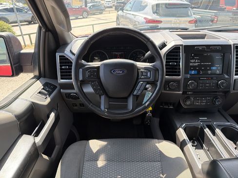 Used 2016 Ford F150 XLT w/ Equipment Group 302A Luxury AWD/4WD image 16