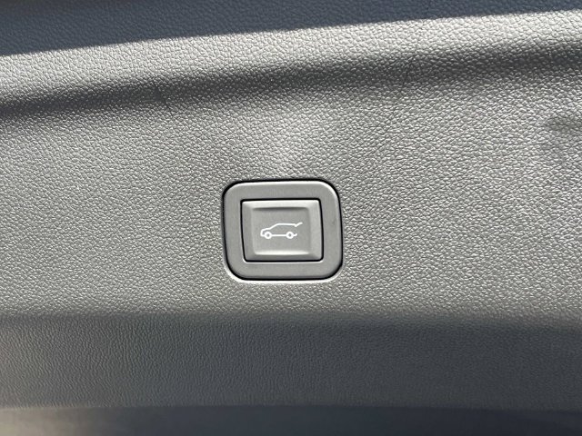 New 2027 Chevrolet Tahoe High Country AWD/4WD image 22
