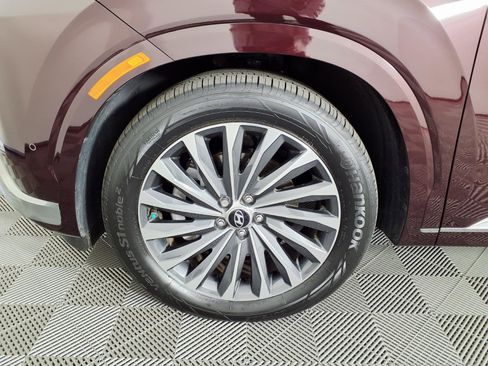 Used 2024 Hyundai Palisade Calligraphy AWD/4WD image 7