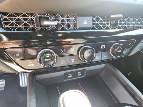 Used 2025 Honda Accord Sport image 8