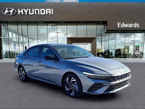 New 2025 Hyundai Elantra Sport image 10