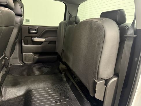 Used 2018 Chevrolet Silverado 1500 LT w/ Texas Edition AWD/4WD image 17