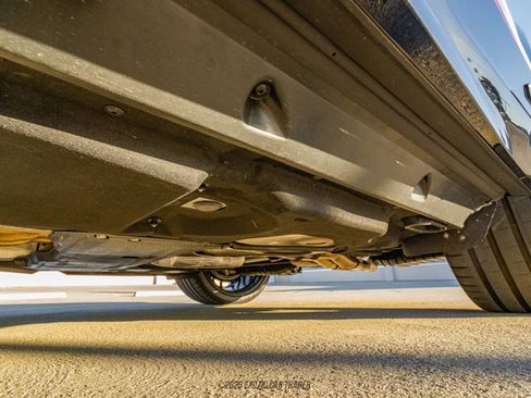 Used 2025 Lamborghini Urus SE image 66