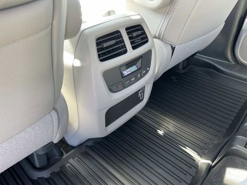 Used 2021 Honda Pilot EX-L image 13