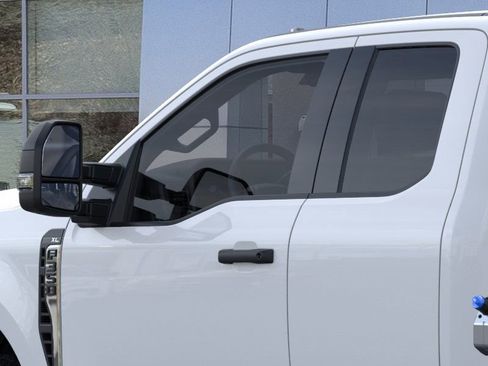 New 2025 Ford F350 XL w/ XL Chrome Package image 21