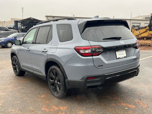 New 2026 Honda Pilot Black Edition image 7