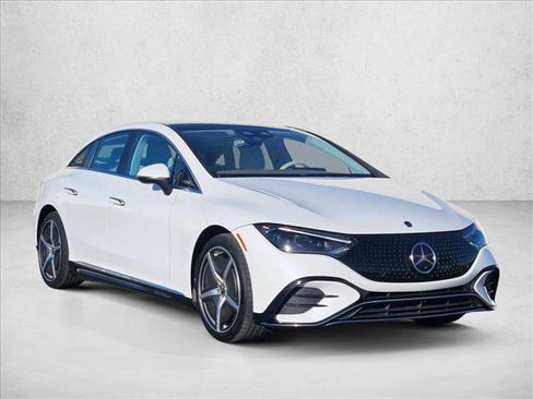Used 2023 Mercedes-Benz EQE 350+ Sedan image 3