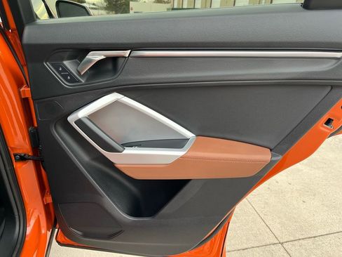 Used 2022 Audi Q3 2.0T Premium Plus image 15