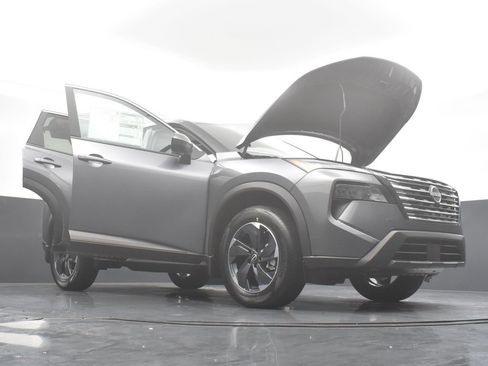 New 2026 Nissan Rogue SV w/ SV Premium Package image 38