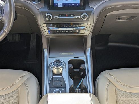 Used 2020 Ford Explorer Platinum w/ Premium Technology Package image 21