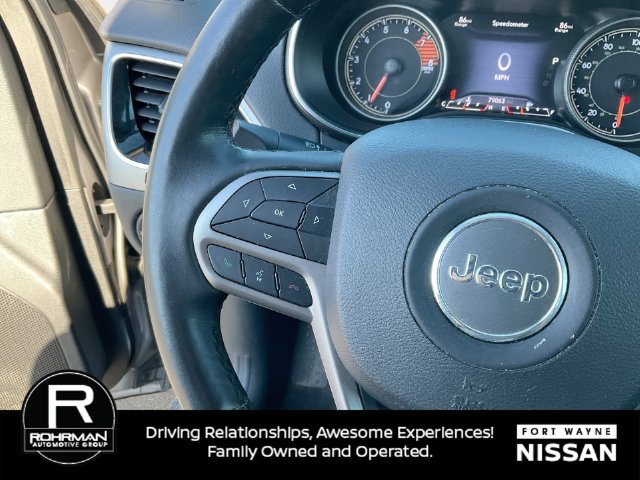 Used 2019 Jeep Cherokee Limited AWD/4WD image 21