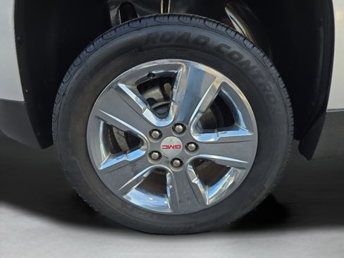 Used 2015 GMC Terrain SLT image 28