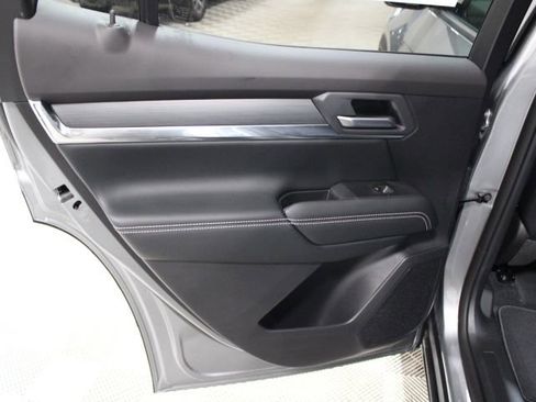 New 2026 GMC Terrain Elevation w/ Elevation Premium Package image 19