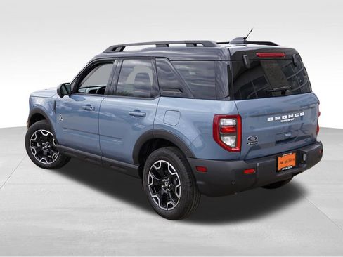 Used 2025 Ford Bronco Sport Outer Banks w/ Outer Banks Tech Package+ AWD/4WD image 7