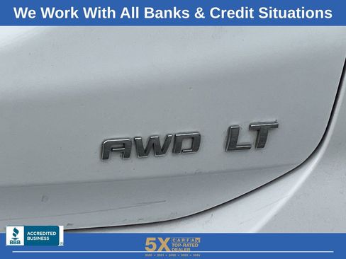 Used 2024 Chevrolet Equinox LT AWD/4WD image 25