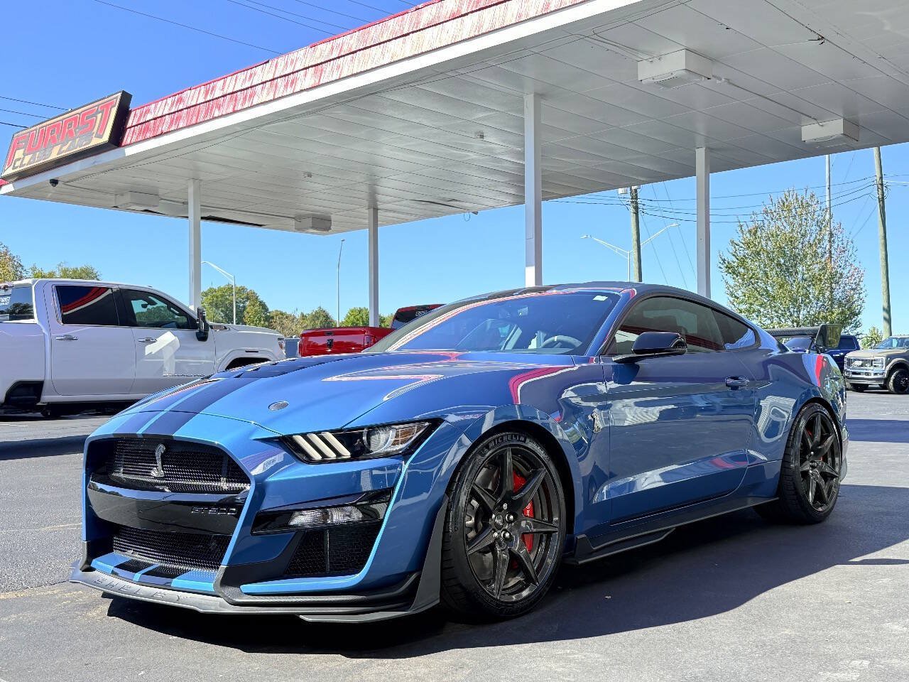 Used 2020 Ford Mustang Shelby GT500 w/ Carbon Fiber Track Pack RWD image 6