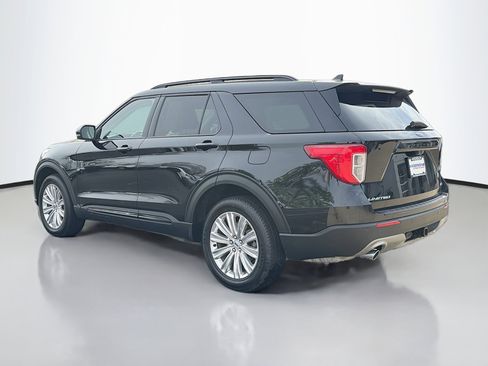 Used 2022 Ford Explorer Limited AWD/4WD image 13