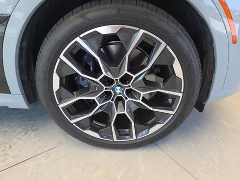 Used 2026 BMW X7 xDrive40i w/ Executive Package AWD/4WD image 89
