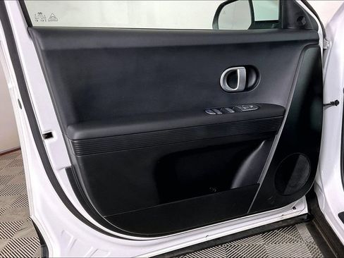 Used 2024 Hyundai Ioniq 5 SE RWD image 22