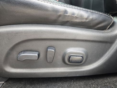 Used 2016 Nissan Pathfinder SL w/ SL Premium Package image 16