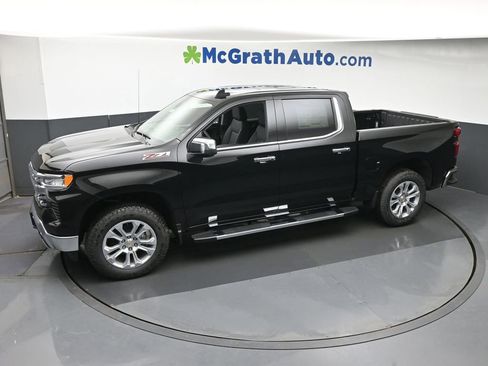 New 2026 Chevrolet Silverado 1500 LTZ w/ Z71 Off-Road Package AWD/4WD image 18