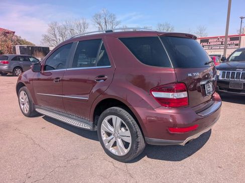 Used 2010 Mercedes-Benz ML 350 4MATIC image 4