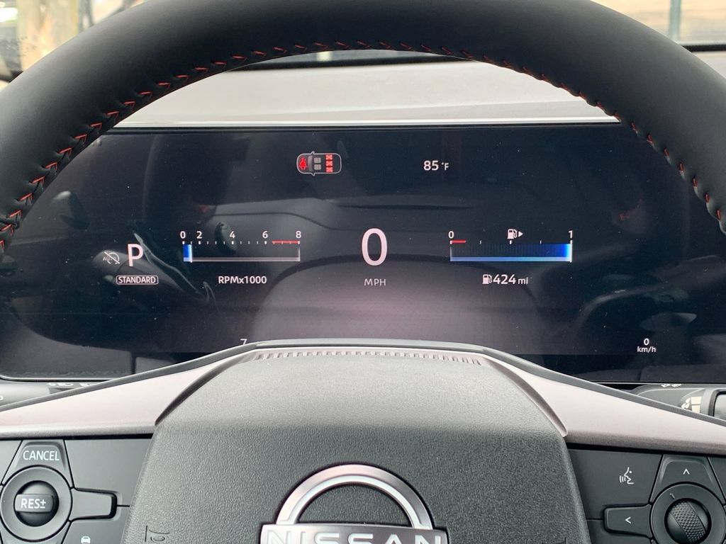 New 2026 Nissan Sentra SR w/ SR Premium Package FWD image 7