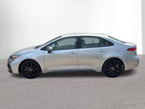 Used 2024 Toyota Corolla SE image 6