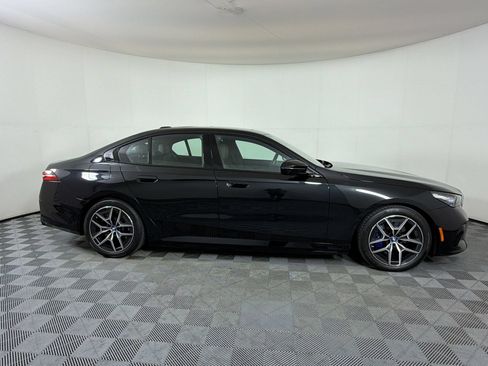 Used 2024 BMW i5 M60 w/ Premium Package AWD/4WD image 9