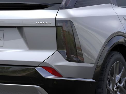 New 2026 Cadillac Optiq Luxury 1 w/ LPO, Floor Liner Package AWD/4WD image 11