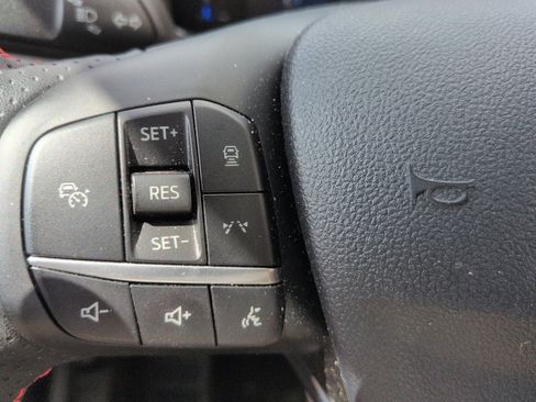 Certified 2024 Ford Escape ST-Line w/ Tech Pack #1 AWD/4WD image 14