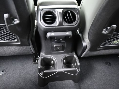 New 2026 Jeep Gladiator Mojave image 31