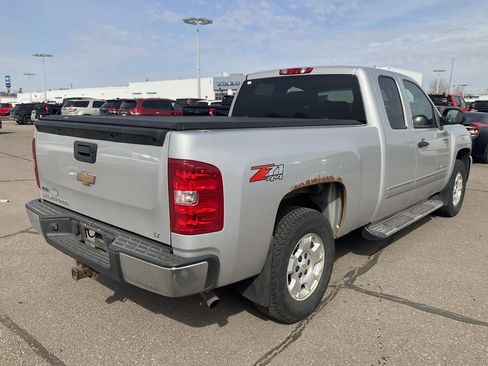 Used 2010 Chevrolet Silverado 1500 LT w/ Power Pack Plus image 2