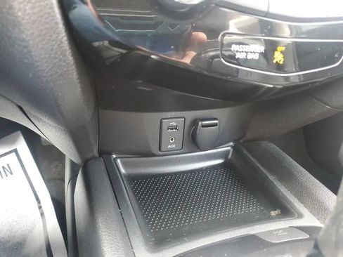 Used 2016 Nissan Rogue SL AWD/4WD image 15