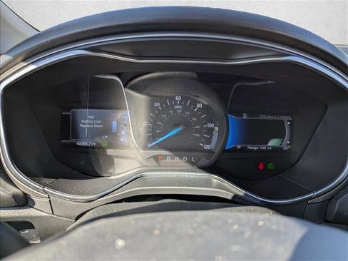 Used 2018 Ford Fusion S image 16