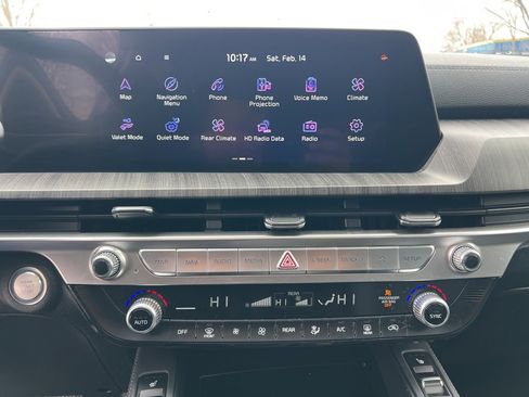 Certified 2023 Kia Telluride EX image 17