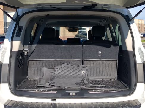 Used 2023 Nissan Armada Platinum w/ Captain's Chairs Package image 23