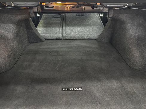 Used 2020 Nissan Altima 2.5 SV FWD image 40
