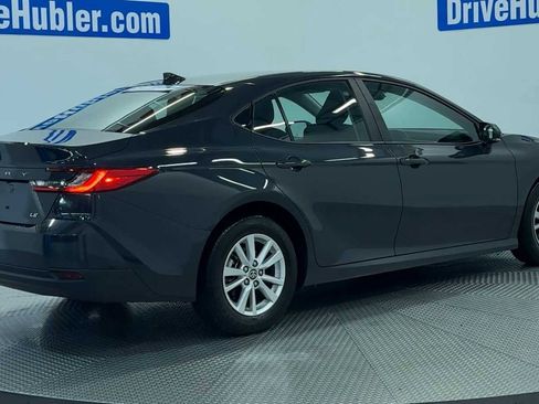 Used 2025 Toyota Camry LE w/ Convenience Package FWD image 8