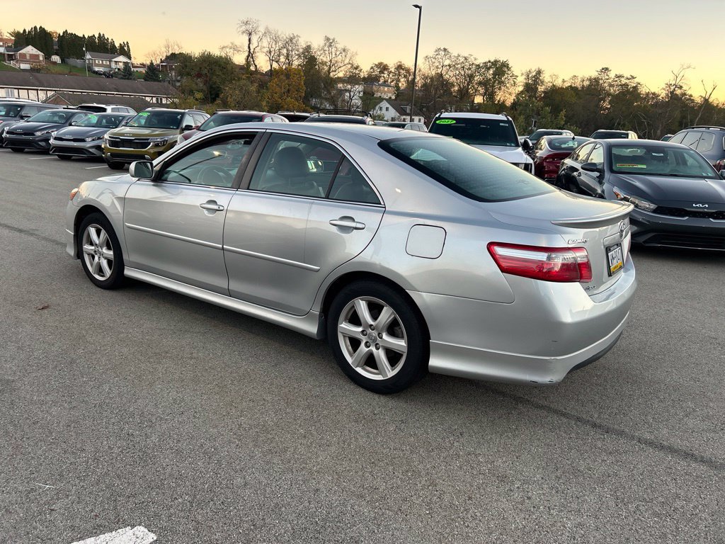 Used 2007 Toyota Camry SE FWD image 4