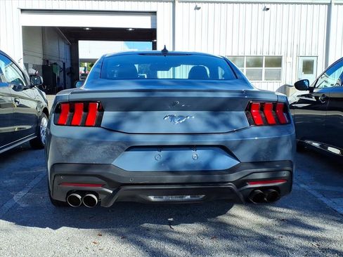 Used 2024 Ford Mustang Premium image 13