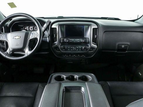 Used 2018 Chevrolet Silverado 1500 LT w/ Texas Edition AWD/4WD image 19