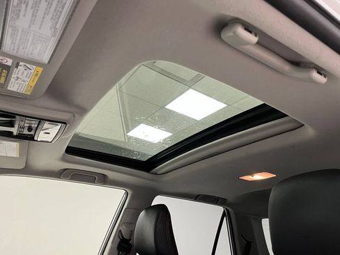 Used 2019 Toyota 4Runner SR5 Premium AWD/4WD image 42