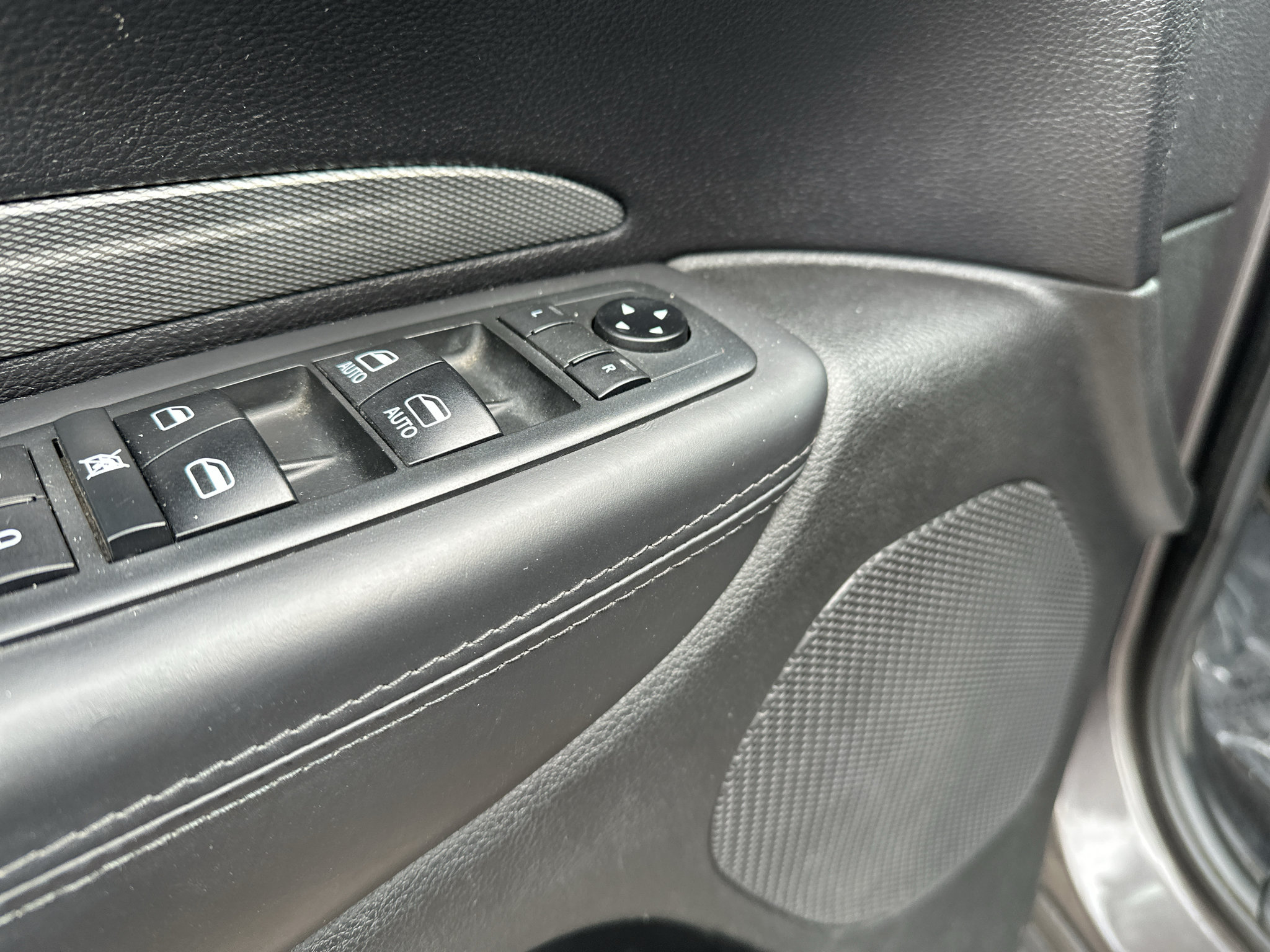 Used 2020 Dodge Durango R/T AWD/4WD image 13